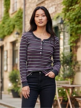 🫶🏻 Victoria’s Secret Striped Long-Sleeve Henley Top in Black and Pink